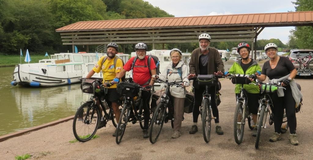 Départ à vélo de la base de Corbigny